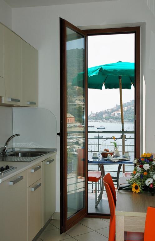 Hotel Residence Le Terrazze Porto Venere Værelse billede