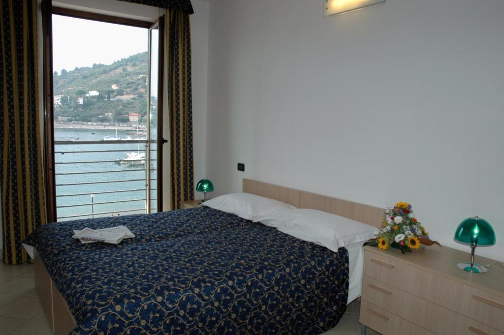 Hotel Residence Le Terrazze Porto Venere Værelse billede